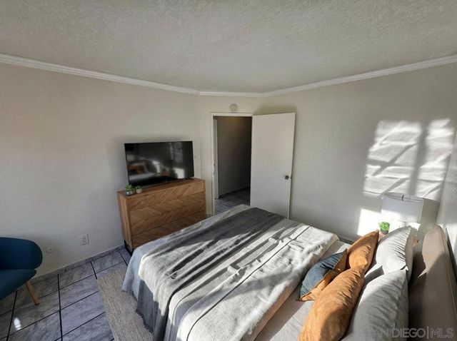 4056 Van Dyke Ave 4, San Diego, CA 92105