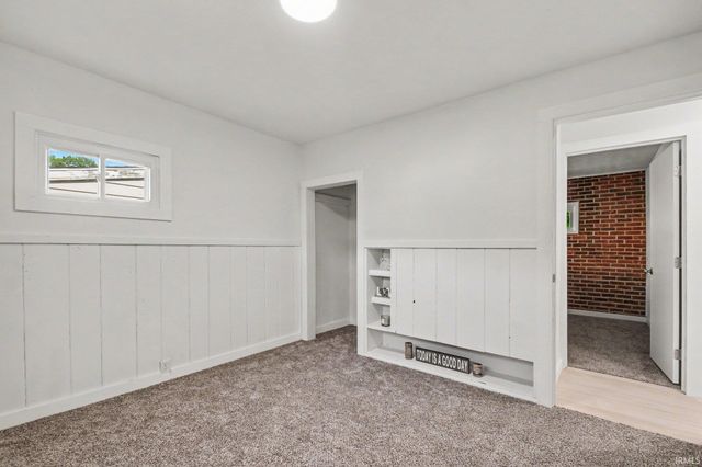 2005 Panama Street, Mishawaka, IN 46544