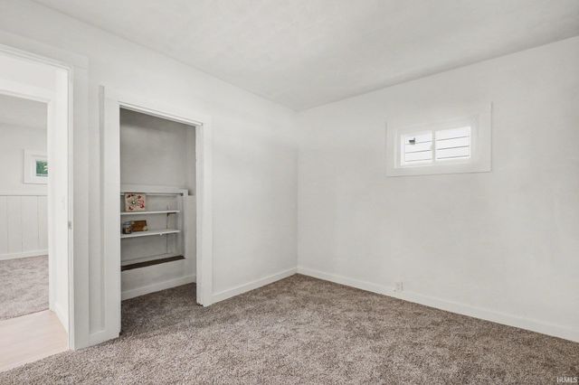 2005 Panama Street, Mishawaka, IN 46544