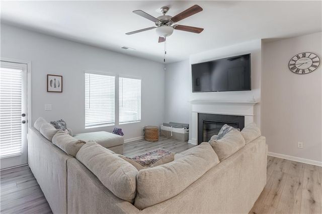 3631 Abbey Way, Gainesville, GA 30507