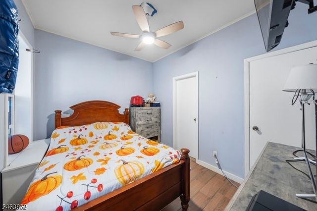 655 4Th Ave, Elizabeth City, NJ 07202