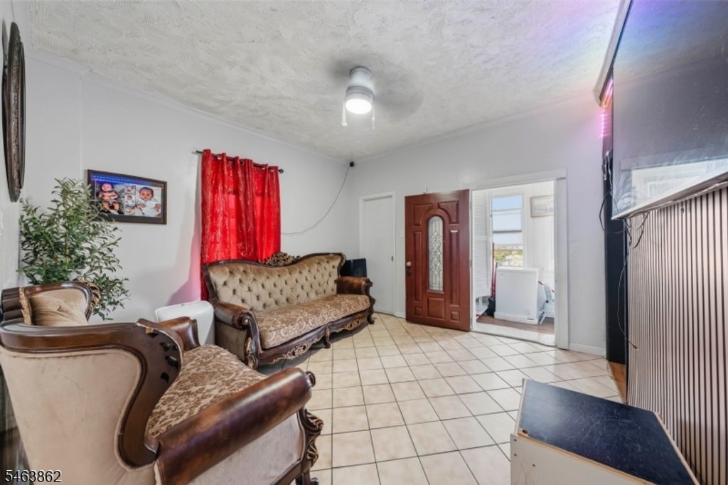 655 4Th Ave, Elizabeth City, NJ 07202 — photo 3