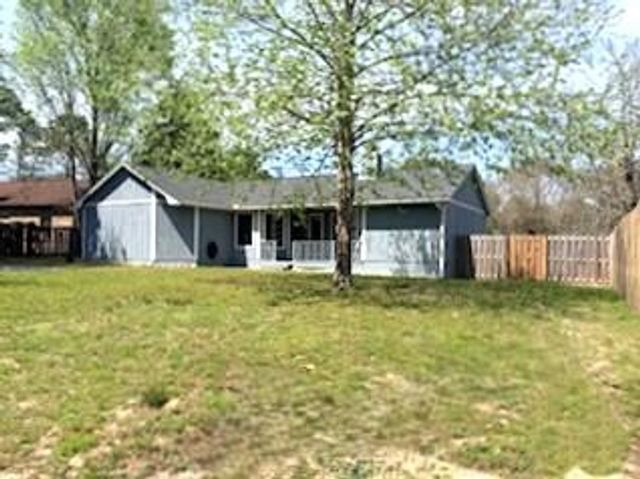 204 Grand Prix Drive, Crestview, FL 32536