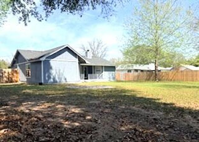 204 Grand Prix Drive, Crestview, FL 32536