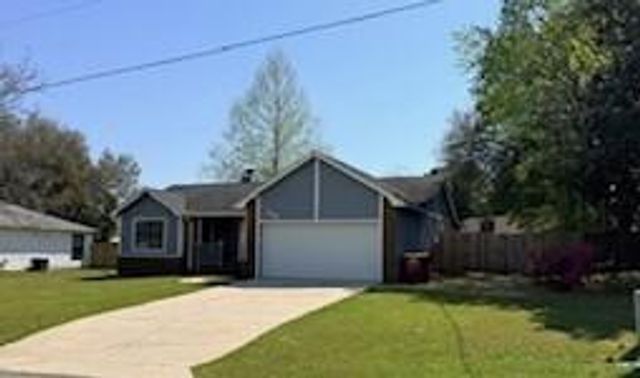 204 Grand Prix Drive, Crestview, FL 32536