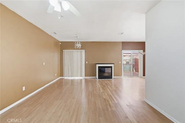9300 Burnet Avenue 122, North Hills, CA 91343