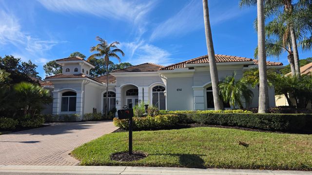 8761 Bally Bunion Road, Port St. Lucie, Port St Lucie, FL 34986