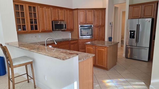 8761 Bally Bunion Road, Port St. Lucie, Port St Lucie, FL 34986