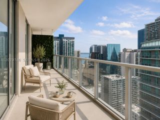 1111 SW 1st Ave UPH4015, Miami, FL 33130