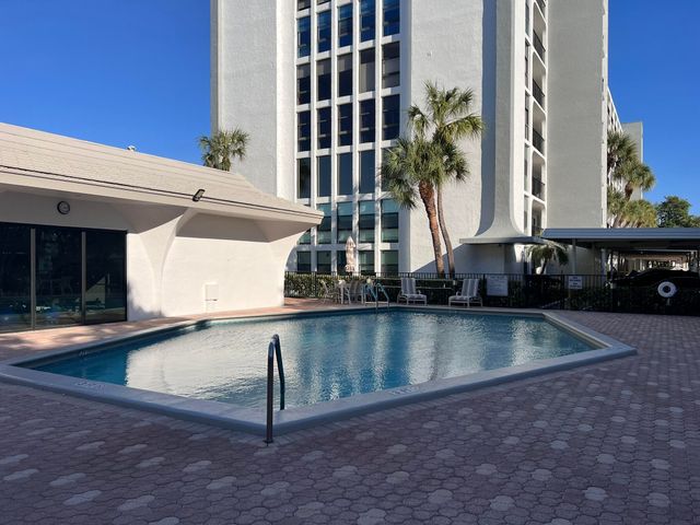1631 Riverview Road 106, Deerfield Beach, FL 33441