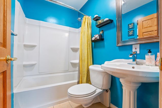 3030 N Lake Park Avenue, Hobart, IN 46342