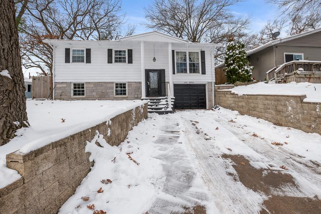 3030 N Lake Park Avenue, Hobart, IN 46342