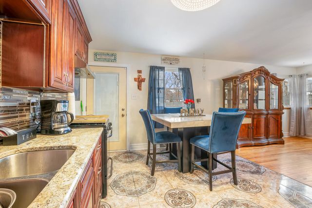 3030 N Lake Park Avenue, Hobart, IN 46342