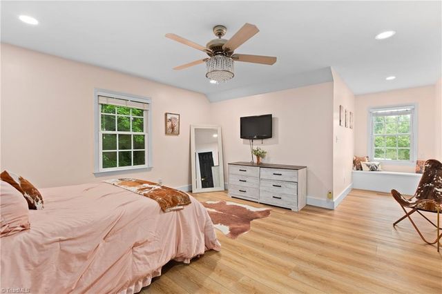 277 Still Meadows Lane, Lexington, NC 27292