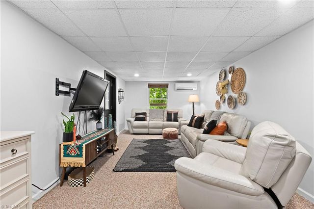 277 Still Meadows Lane, Lexington, NC 27292