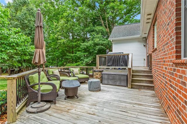 277 Still Meadows Lane, Lexington, NC 27292