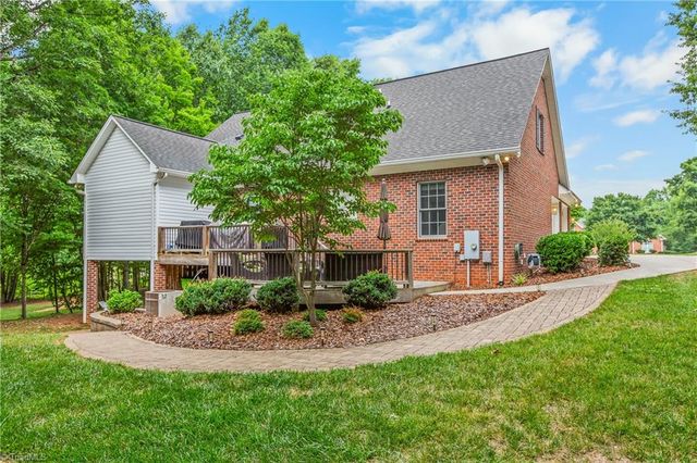 277 Still Meadows Lane, Lexington, NC 27292