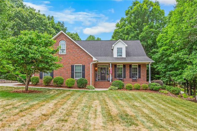 277 Still Meadows Lane, Lexington, NC 27292