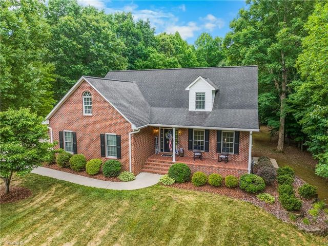 277 Still Meadows Lane, Lexington, NC 27292