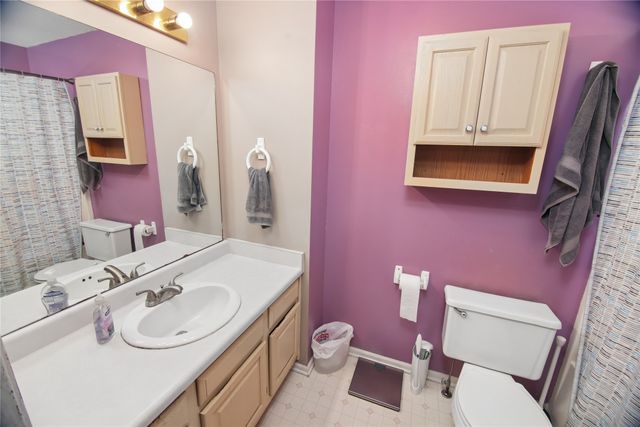 344 58th Court, West Des Moines, IA 50266