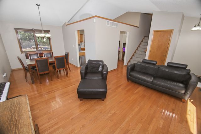 344 58th Court, West Des Moines, IA 50266