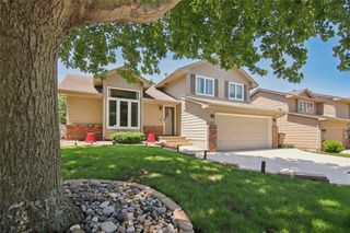 344 58th Court, West Des Moines, IA 50266