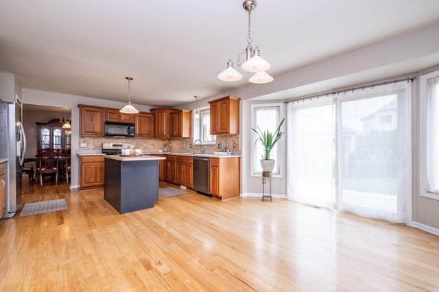 41870 Antoinette Court, Clinton Township, MI 48038