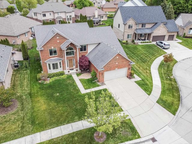 41870 Antoinette Court, Clinton Township, MI 48038