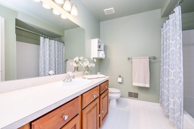 41870 Antoinette Court, Clinton Township, MI 48038