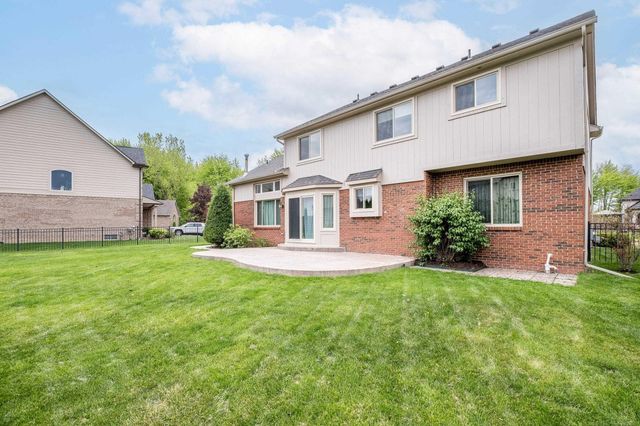 41870 Antoinette Court, Clinton Township, MI 48038
