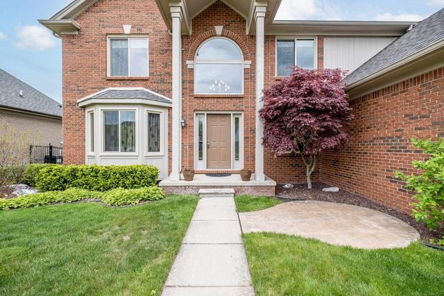 41870 Antoinette Court, Clinton Township, MI 48038