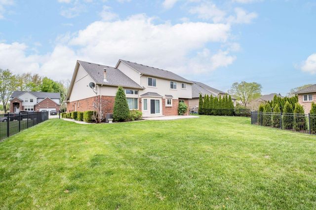 41870 Antoinette Court, Clinton Township, MI 48038
