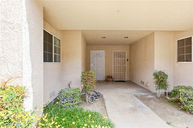 15539 Woodruff 7, Bellflower, CA 90706