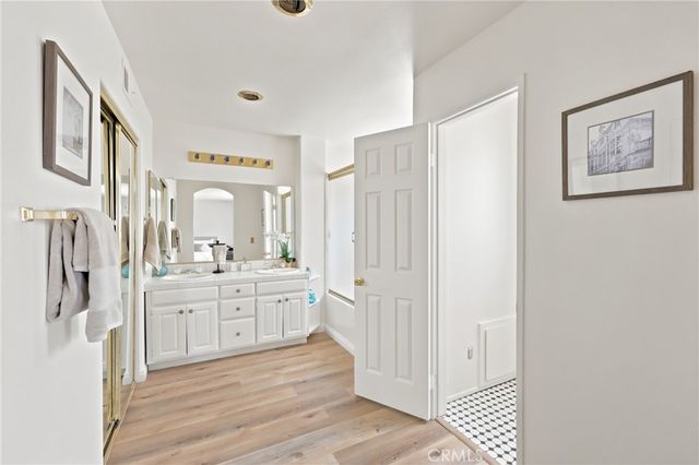 15539 Woodruff 7, Bellflower, CA 90706