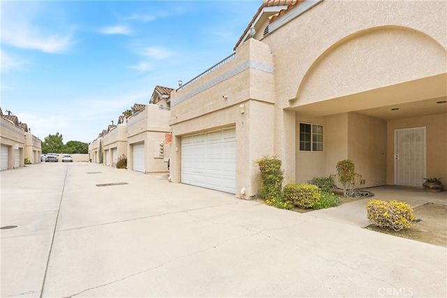 15539 Woodruff 7, Bellflower, CA 90706