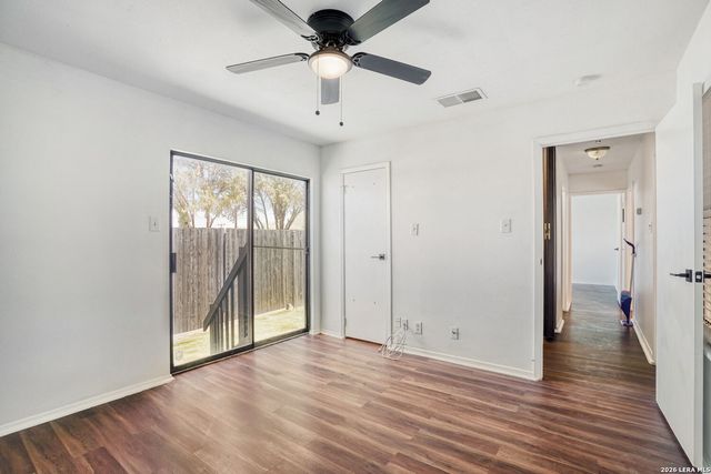 9106 windgarden, Windcrest, TX 78239