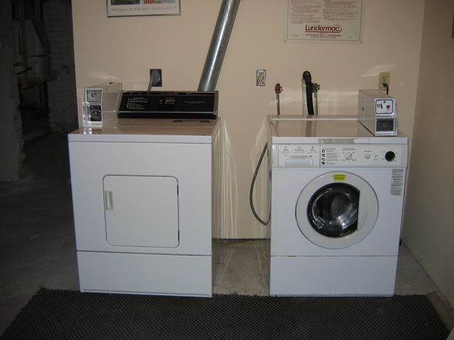 7 Cypress Rd 703, Boston, MA 02135