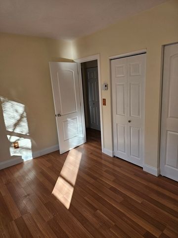 7 Cypress Rd 703, Boston, MA 02135