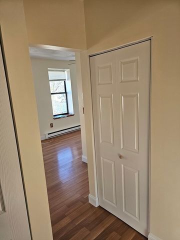 7 Cypress Rd 703, Boston, MA 02135