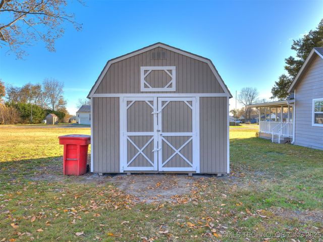 201 E Cherokee Street, Talala, OK 74080