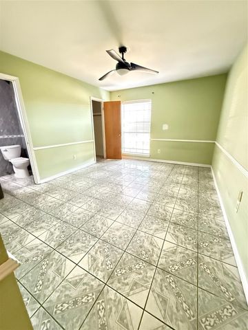 10831 Overlea Drive, Houston, TX 77089