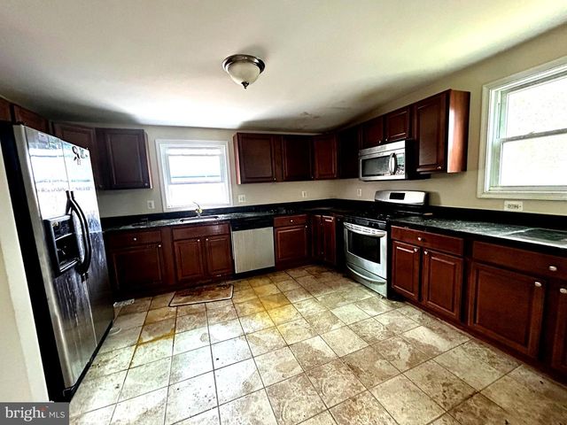 3516 RIVIERA ST, Temple Hills, MD 20748