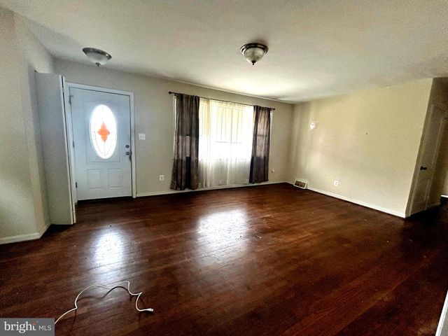 3516 RIVIERA ST, Temple Hills, MD 20748