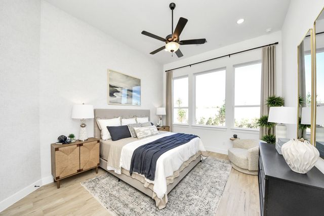 9510 Chateau Hill Drive, Manvel, TX 77578