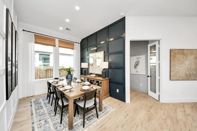 9510 Chateau Hill Drive, Manvel, TX 77578