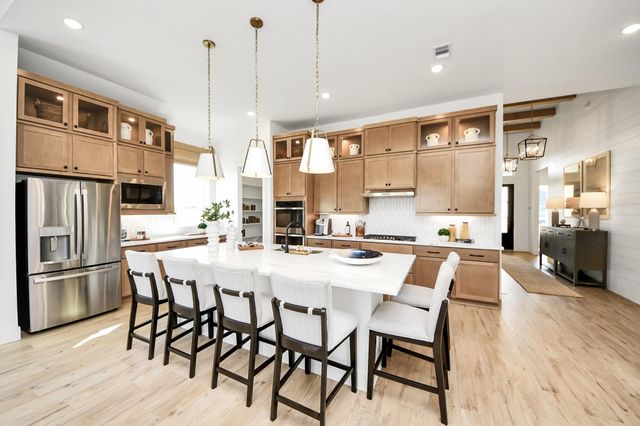 9510 Chateau Hill Drive, Manvel, TX 77578