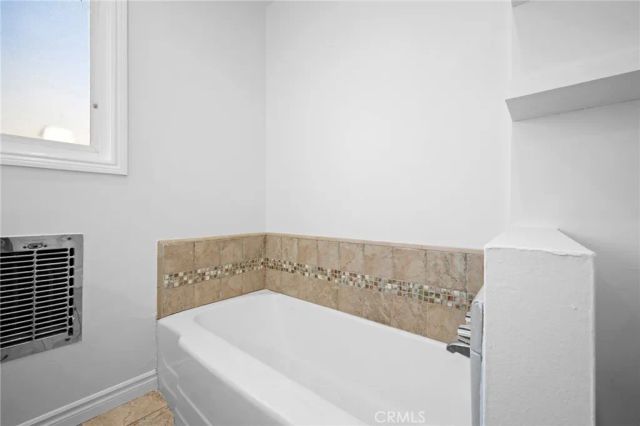 6637 Capps, Reseda, CA 91335