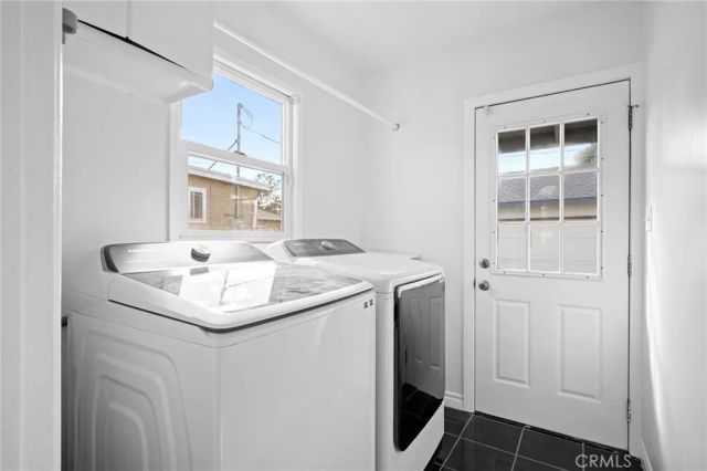 6637 Capps, Reseda, CA 91335