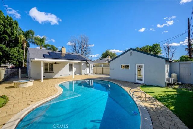 6637 Capps, Reseda, CA 91335