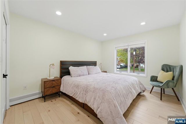 26 Madison Avenue, Hasbrouck Heights, NJ 07604